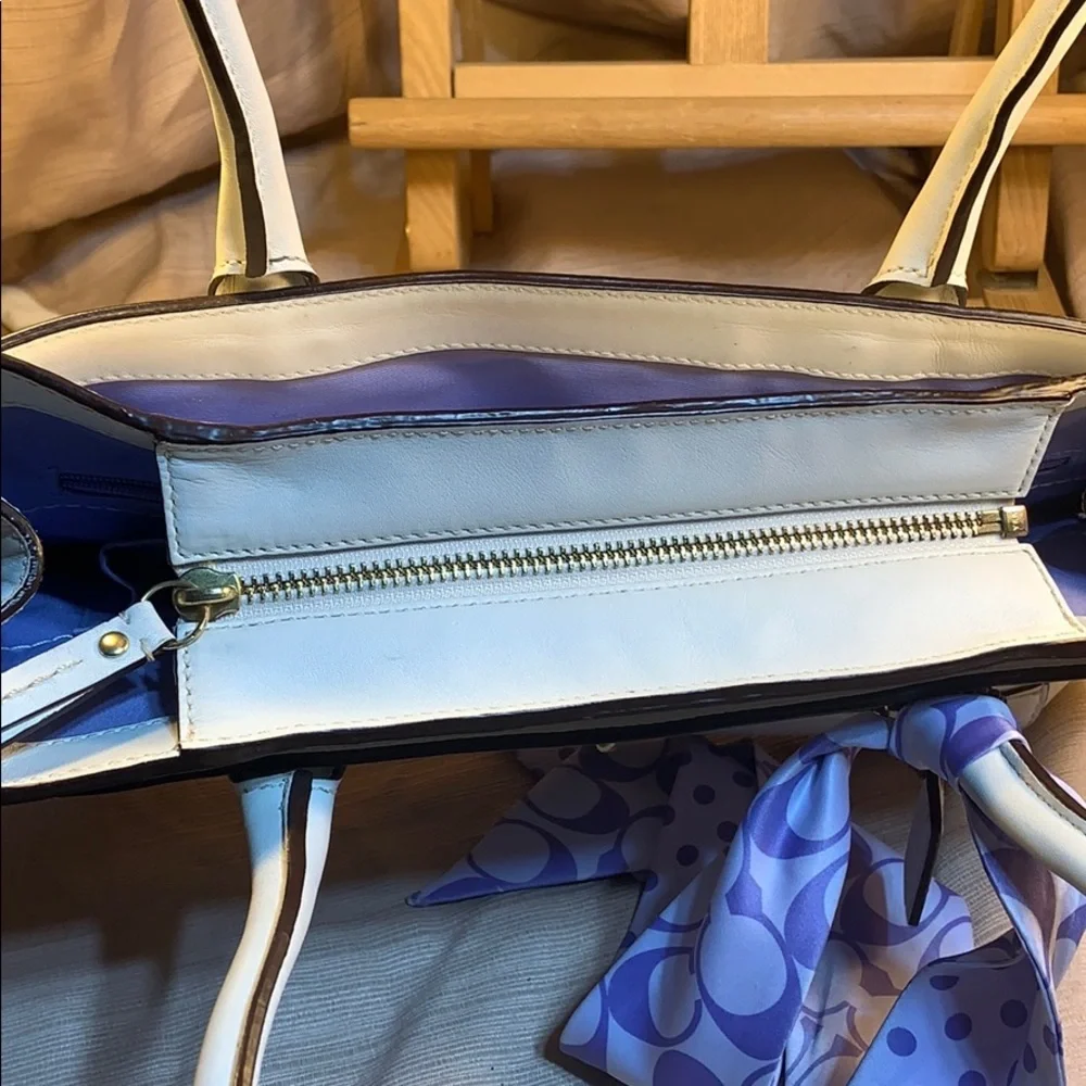 Coach leather satchel w/twilly practically new